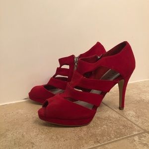 Never Worn White House Black Market Heels